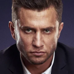 Павел Прилучный