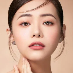Polly Lau