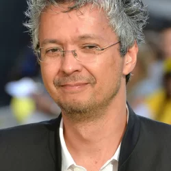 Пьер Коффен