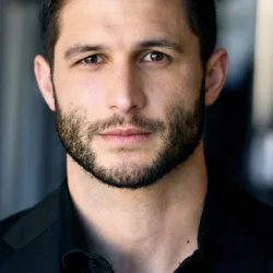 Roberto Portales