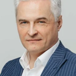 Роман Пшиченко