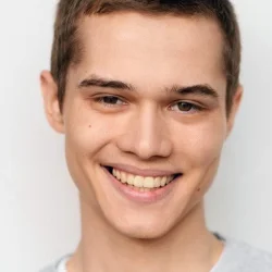 Рузиль Минекаев