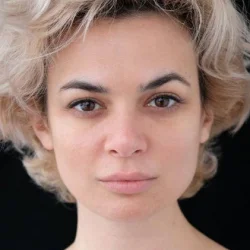 Сандра Элиава