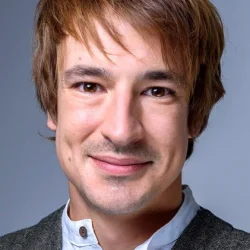 Sebastian D. Fischer