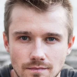 Сергей Шаталов
