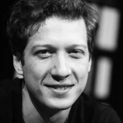 Сергей Якушев