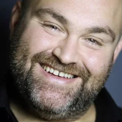 Serhan Ernak
