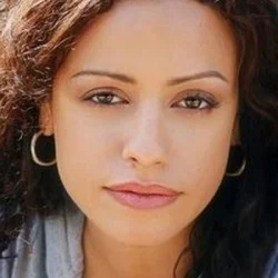 Shari Solanis
