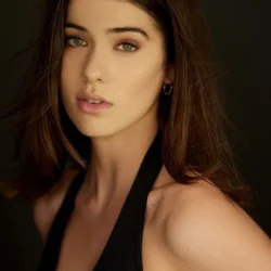 Shelley Q.