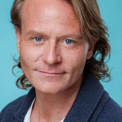 Simon Hunt