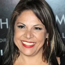 Sophia Santi