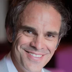 Steven Ogg