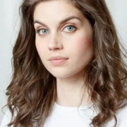 Szász Júlia