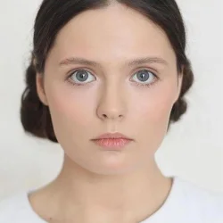 Таня Сабинова