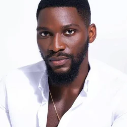 Tobi Bakre