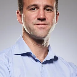 Tom Stallard