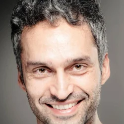 Vangelis Papadakis