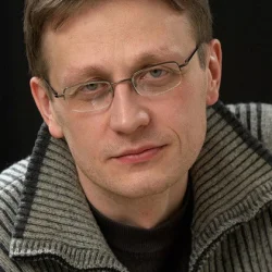 Василий Реутов