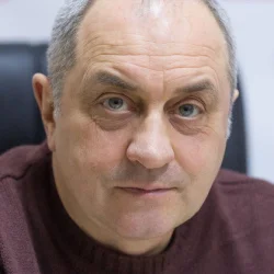 Виктор Андриенко