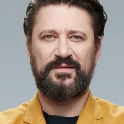 Виктор Логинов