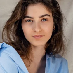 Viktória Jurištová