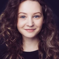 Viktória Šuplatová