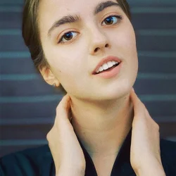 Влада Лукина