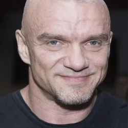 Владимир Епифанцев