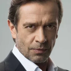 Владимир Машков
