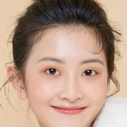 Wang Ruoxi