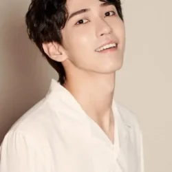 Xie Yiqiaoyang