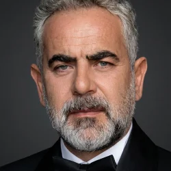 Yurdaer Okur