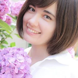 Юрианна Ева