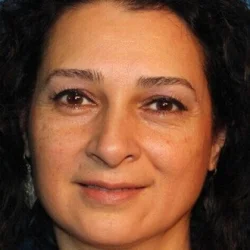 Zeynep Dreyfi Zuhri
