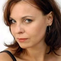 Zsuzsa Járó