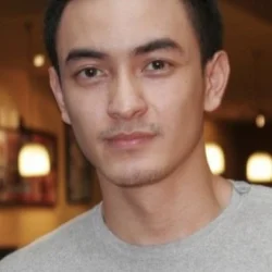 Zumi Zola