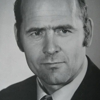 Владимир Калиш