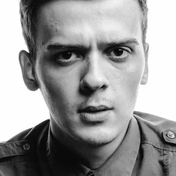 Юрий Лапенко